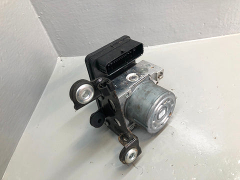 Discovery Sport Brake ABS Module Pump GJ32-2C405-AF L550 Land Rover 2016 to 2019