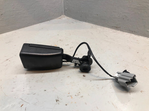 Range Rover L405 Seat Belt Buckle Clasp Near Side Rear 2013 to 2017