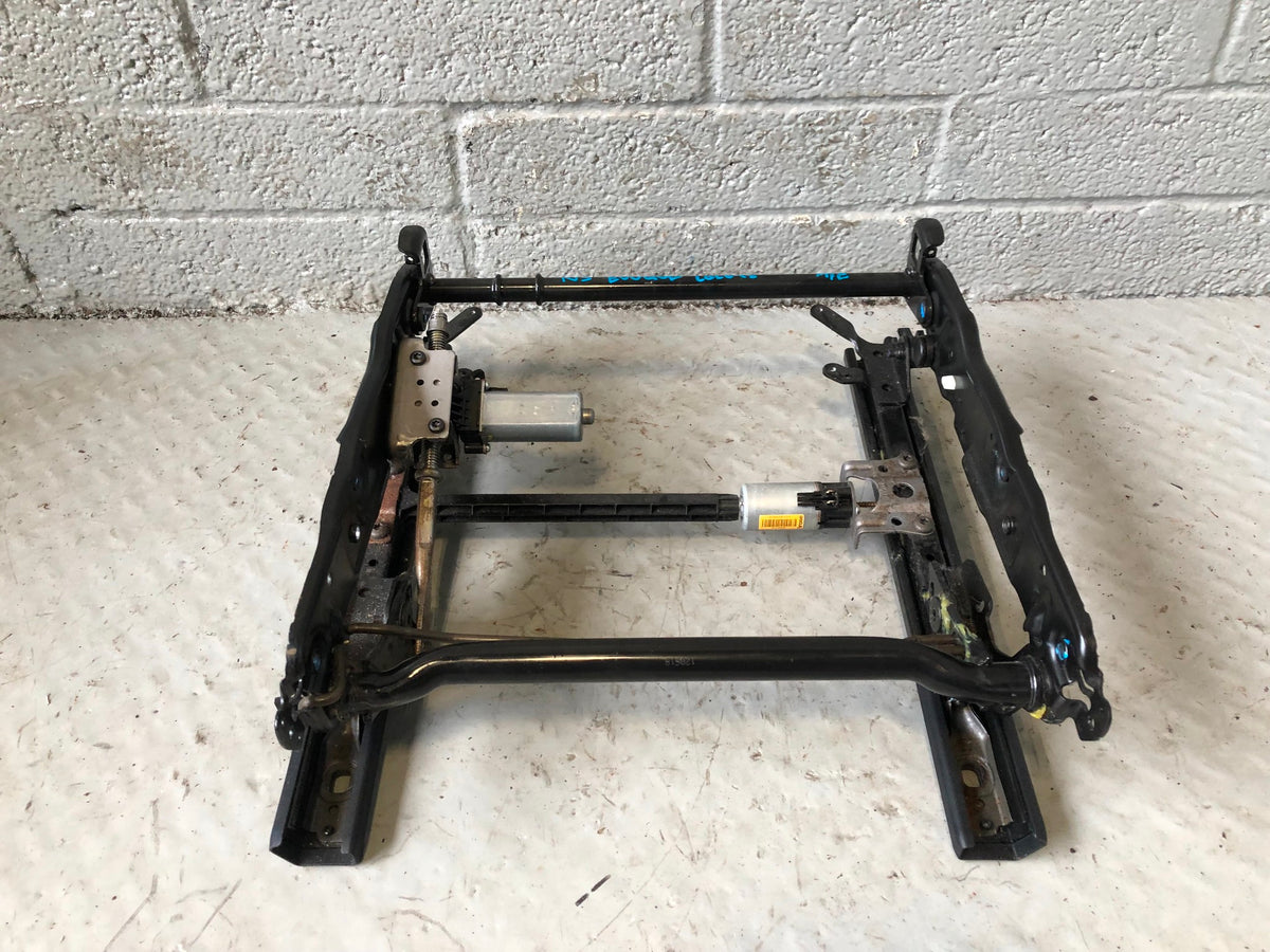 Range Rover Evoque Seat Base Rails Front Near Side Right Passenger 2011 to 2015