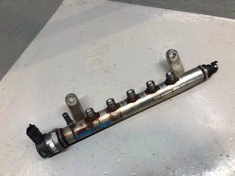 Freelander 2 Fuel Rail and Pressure Sensor 2.2 TD4 9671002980 Land Rover