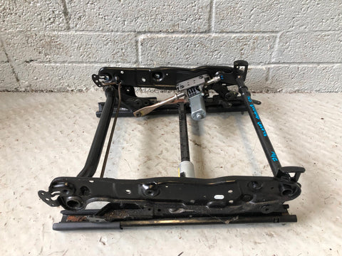 Range Rover Evoque Seat Base Rails Front Near Side Right Passenger 2011 to 2015