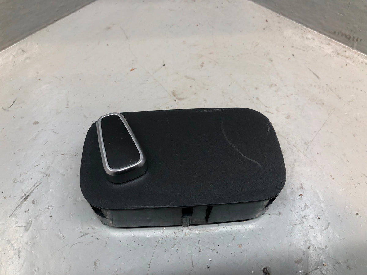 Range Rover L405 Seat Adjustment Switch Passenger Rear Right CPLA-14B566-SA