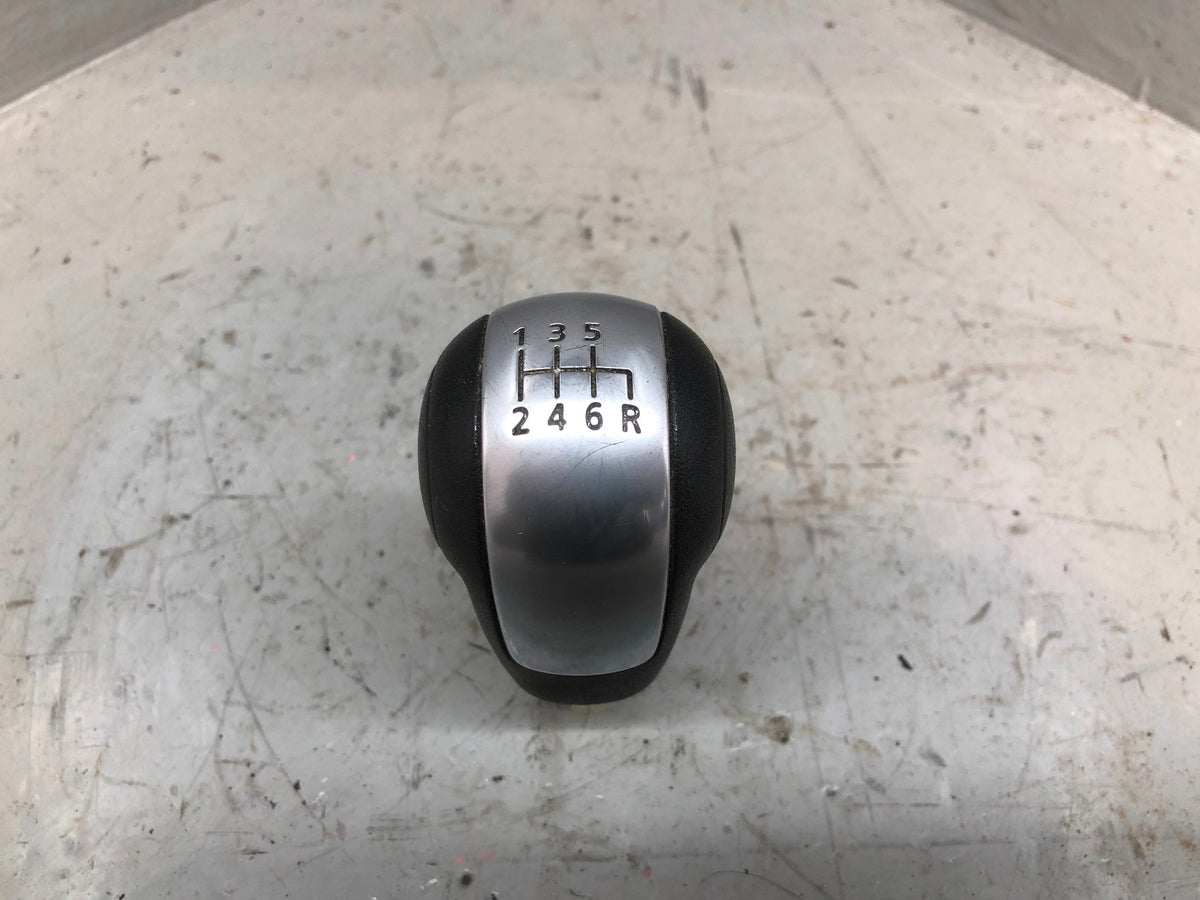 Freelander 2 Gear Knob Manual 6 Speed Silver Black Land Rover L359 R02036