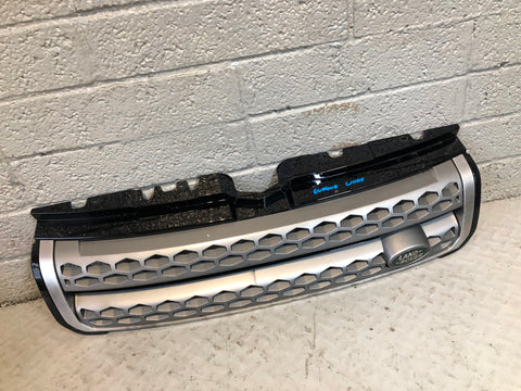 Range Rover Evoque Front Grille in Black and Silver Facelift L538 2016 to 2018