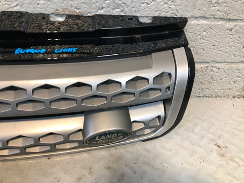 Range Rover Evoque Front Grille in Black and Silver Facelift L538 2016 to 2018