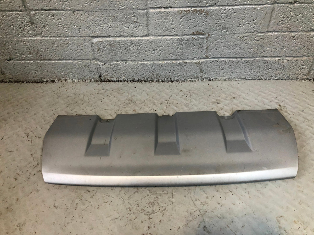 Range Rover Evoque Tow Eye Cover Front Bumper GJ32-17F011-CB Silver L538
