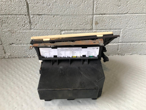 Range Rover L322 Glove Box in Parchment Pre-Facelift 2002 to 2006 R31075