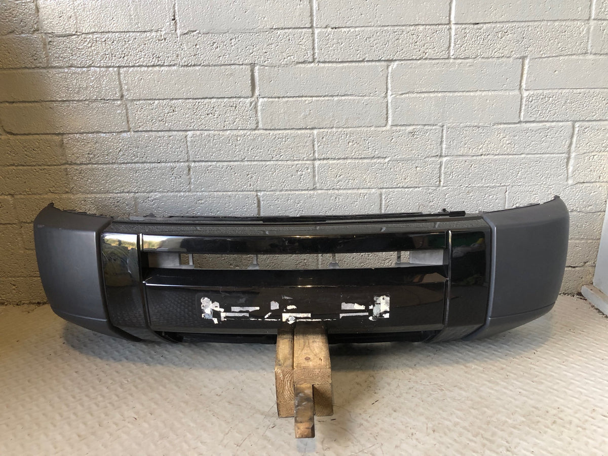 Discovery 3 Front Bumper in Java Black Land Rover 2004 to 2009 R03095
