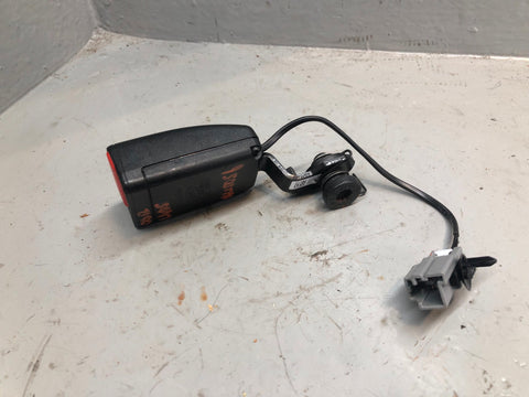 Range Rover L405 Seat Belt Buckle Clasp Off Side Rear 2013 to 2017