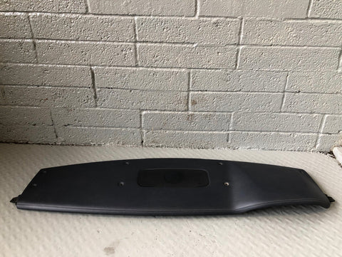 Range Rover L322 Top Dashboard in Black with Speaker 2002 to 2006 R31075