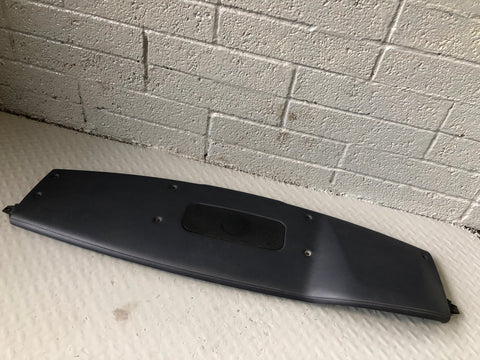 Range Rover L322 Top Dashboard in Black with Speaker 2002 to 2006 R31075