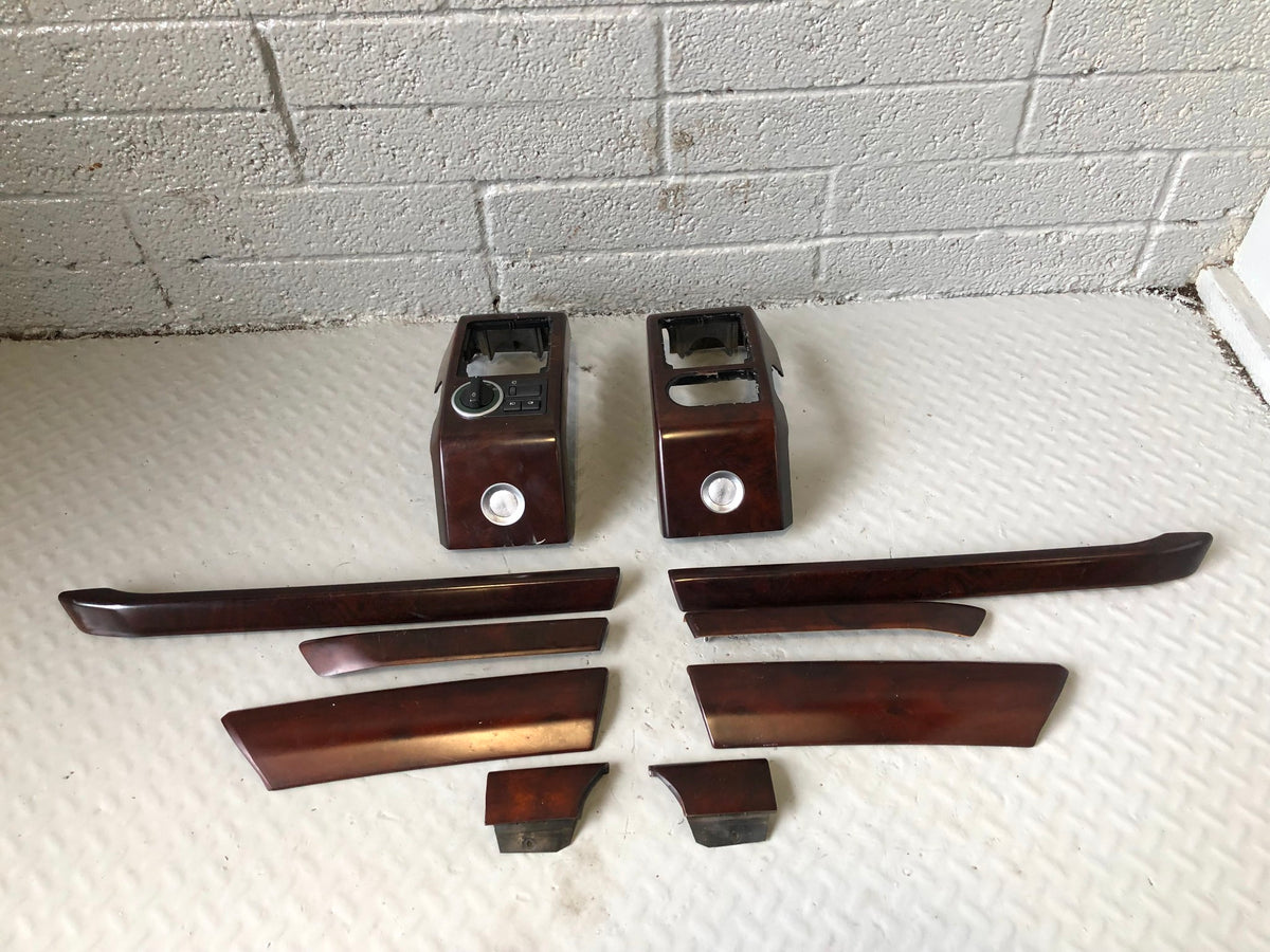 Range Rover L322 Trim Kit Dashboard Burr Wood Land Rover 2002 to 2006 R31075
