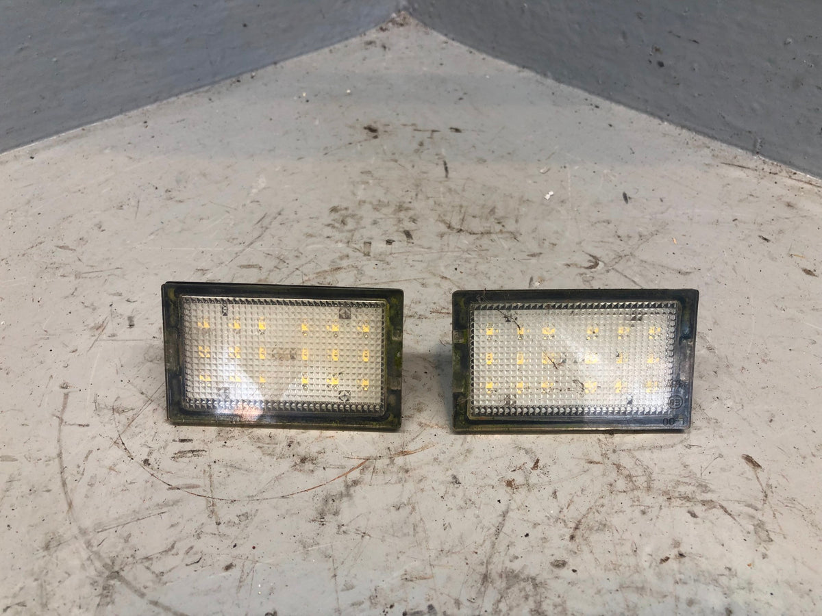 Range Rover Sport Number Plate LED Lights Pair L320 2005 to 2013 L30125