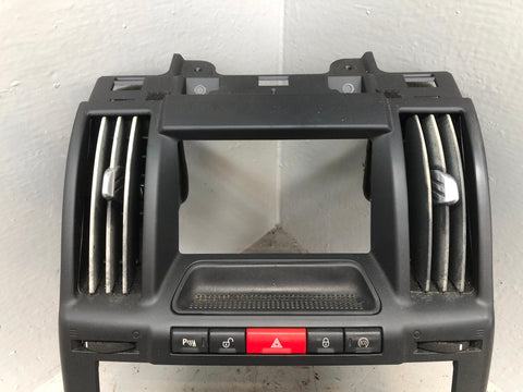 Freelander 2 Centre Dashboard Vents Panel Black Land Rover 2006 to 2011 R02043