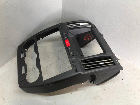 Freelander 2 Centre Dashboard Vents Panel Black Land Rover 2006 to 2011 R02043
