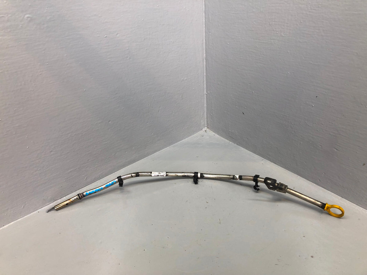 Discovery Sport Dip Stick and Tube Engine Oil Level 2.0 D Ingenium L550