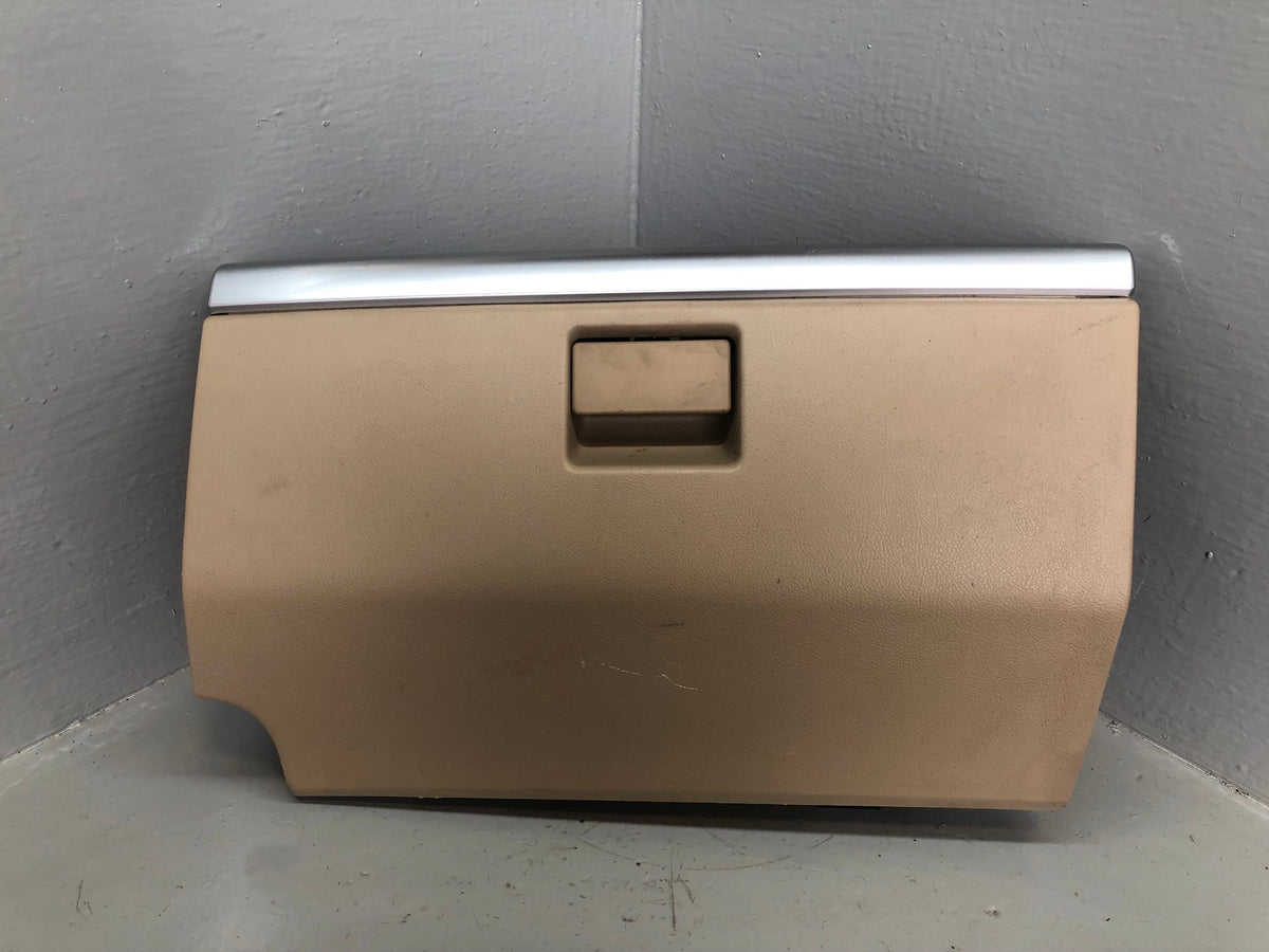 Freelander 2 Glove Box in Beige with Silver Trim Land Rover 2006 to 2011 R02046
