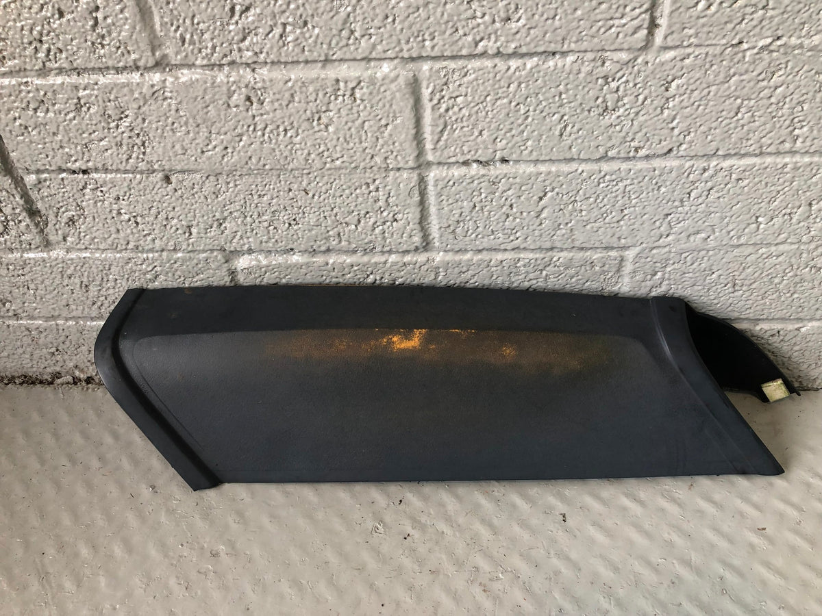 Range Rover P38 D Pillar Trim Off Side Right External Post Black 1994 to 2002