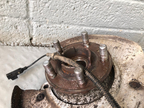 Discovery Sport Rear Hub Near Side Assembly ABS Sensor L550 Land Rover L26095