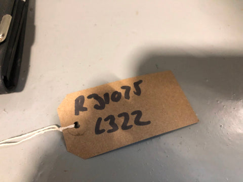 Range Rover L322 Handbook Manual User Guides in Wallet Pre-Facelift R31075