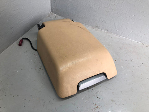 Range Rover Sport Centre Console Armrest Lid with Catch Alpaca Land Rover D15056