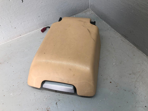 Range Rover Sport Centre Console Armrest Lid with Catch Alpaca Land Rover D15056