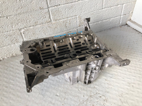 Discovery 4 Oil Sump Upper Tray 3.0 TDV6 Land Rover 2014 to 2016 Gen 2