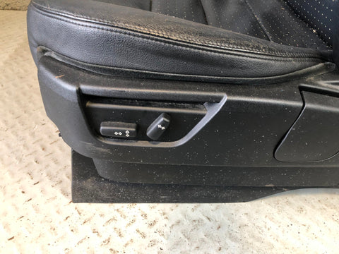 Discovery 3 Seats Black Leather Electric Set x 7 Land Rover 2004 to 2009 K05115