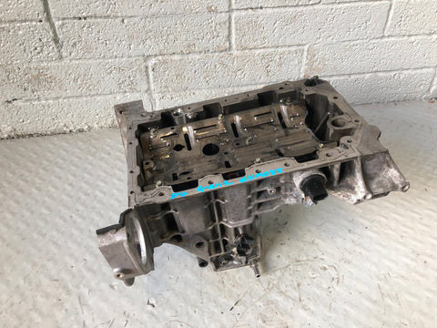 Discovery 4 Oil Sump Upper Tray 3.0 TDV6 Land Rover 2014 to 2016 Gen 2