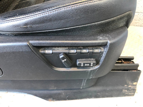 Discovery 3 Seats Black Leather Electric Set x 7 Land Rover 2004 to 2009 K05115