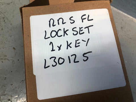 Range Rover Sport Key Set Control Module with Door Lock 2009 to 2013 L30125