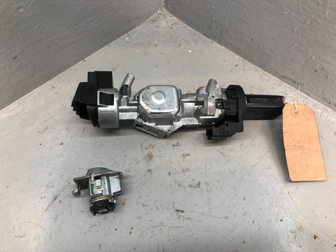 Range Rover Sport Lock Set Ignition Barrel Lock with 1 x Key Fob L320 D15056