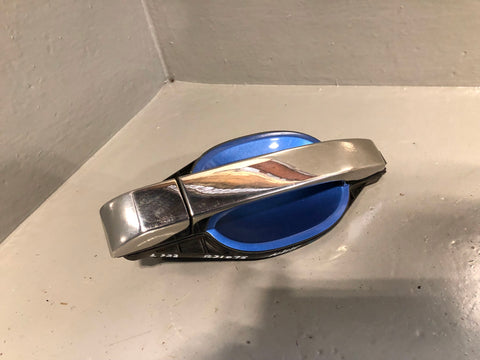 Range Rover L322 Door Handle in Monte Carlo Blue Near Side Front 2002 to 2006