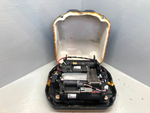 Range Rover L322 Air Suspension Compressor Pump AMK RQU500302 R14115