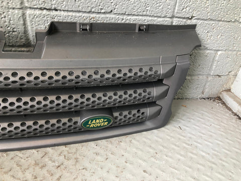Range Rover Sport Front Grille Pre Facelift in Grey L320 2005 to 2009