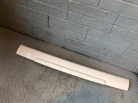 Range Rover Sport Tailgate Handle Trim Alaska White LRC 909 L320 2009 to 2013