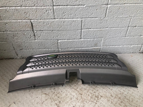 Range Rover Sport Front Grille Pre Facelift in Grey L320 2005 to 2009