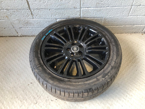 Range Rover Evoque 19" Alloy Wheel and Tyre 235/55R19 L538 Spare L02095B