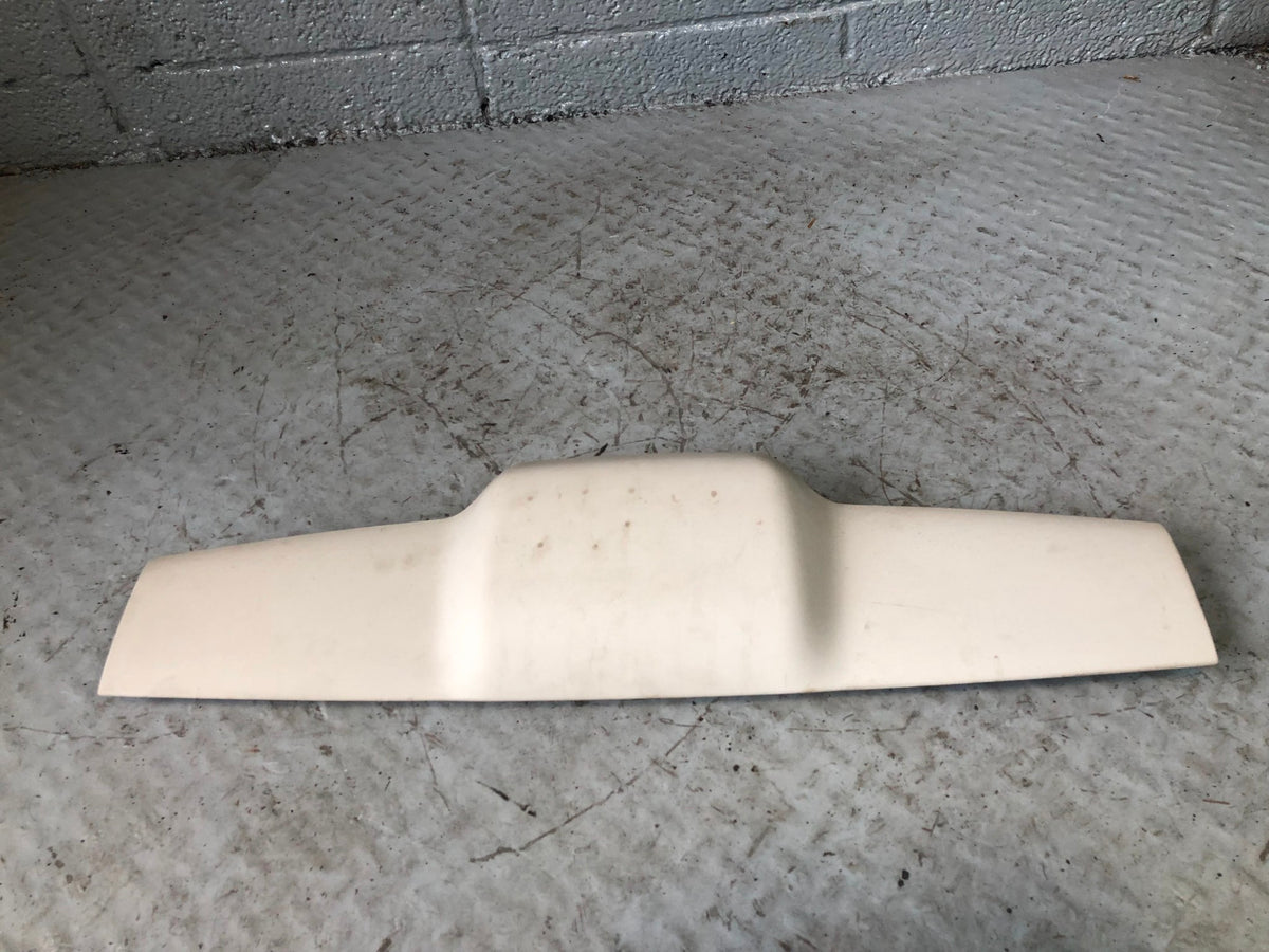 Range Rover L322 Interior Upper Tailgate Plastic Trim Ivory 2002 to 2013 K11056
