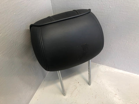 Range Rover L322 Rear Headrest Off Side Leather in Black Facelift Perforated