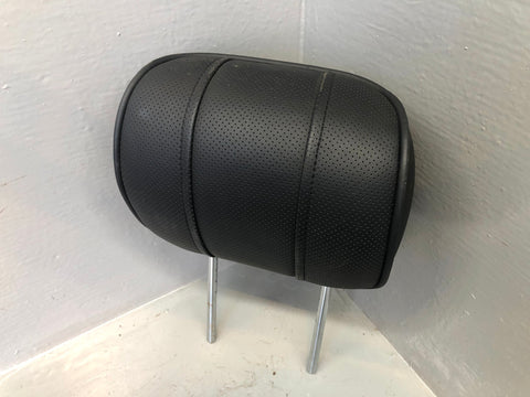 Range Rover L322 Rear Headrest Near Side Leather in Black Facelift Perforated