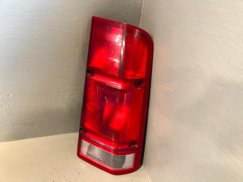 Discovery 2 Rear Tail Light Cluster Upper Pre-Facelift Off Side Rear L06085