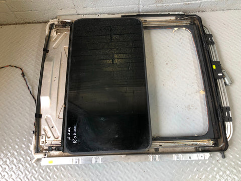 Range Rover L322 Sunroof Glass Cartridge Frame Assembly 2002 to 2012
