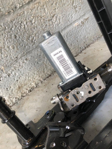 Range Rover Evoque Seat Base Rails Front Off Side Right Driver 2011 to 2015