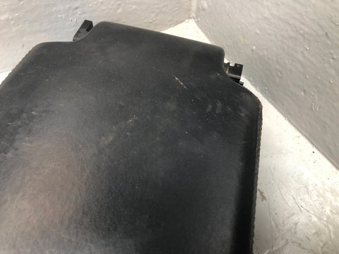 Range Rover Sport Centre Console Arm Rest Lid with Catch Black Land Rover R04036
