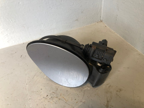 Range Rover Evoque Fuel Flap with Mechanism Orkney Grey L538 2011 to 2018