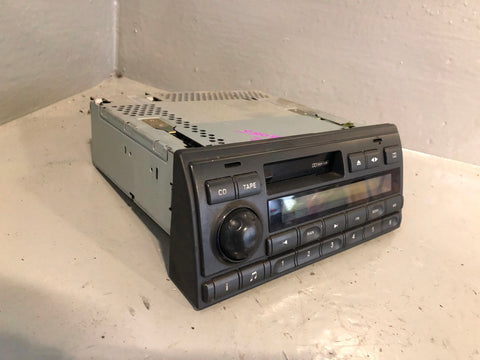 Discovery 2 Stereo Head Unit Radio Cassette Player XQD000110LNF Alpine
