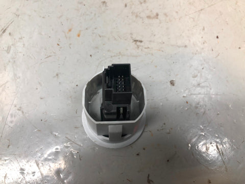 Range Rover L322 Electric Glove Box Release Switch Facelift 2006 to 2010 K11056