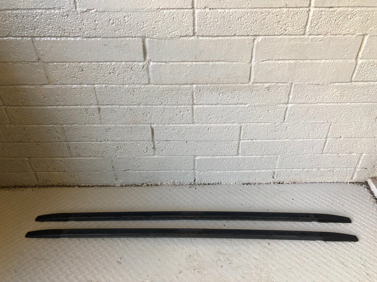 Range Rover Sport Roof Rails Pair of L320 2005 to 2013 Land Rover R04036