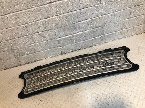 Range Rover L322 Grille Front Facelift Black Land Rover 2005 to 2010 R14115